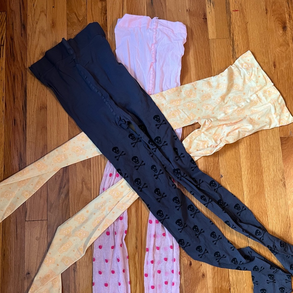 Lot of 3 snag rights plus size